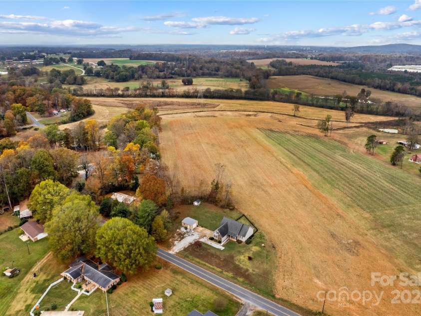 6650 Long Branch Road, Salisbury, NC 28147.  MLS# CAR4199295, YatesRealty ID 9903. 