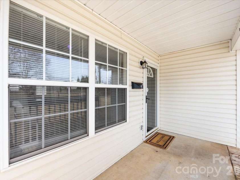 804 Caldwell Street, Belmont, NC 28012.  MLS# CAR4337874, YatesRealty ID 9903. 