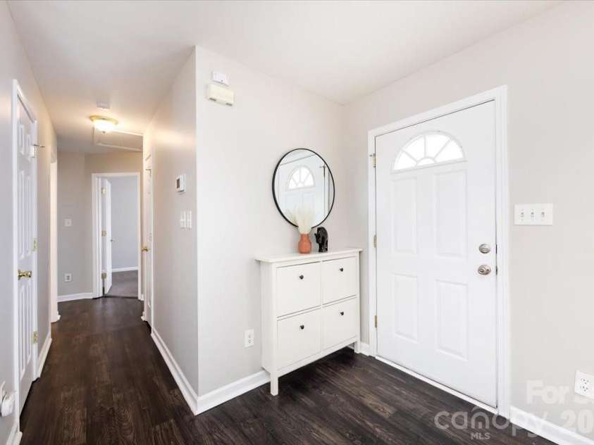 804 Caldwell Street, Belmont, NC 28012.  MLS# CAR4337874, YatesRealty ID 9903. 