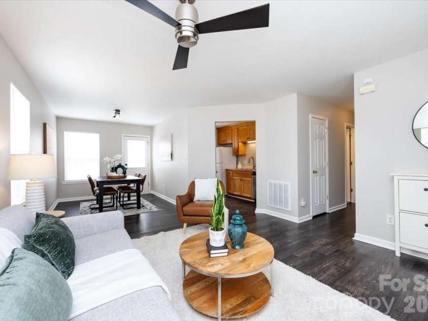 804 Caldwell Street, Belmont, NC 28012.  MLS# CAR4337874, YatesRealty ID 9903. 