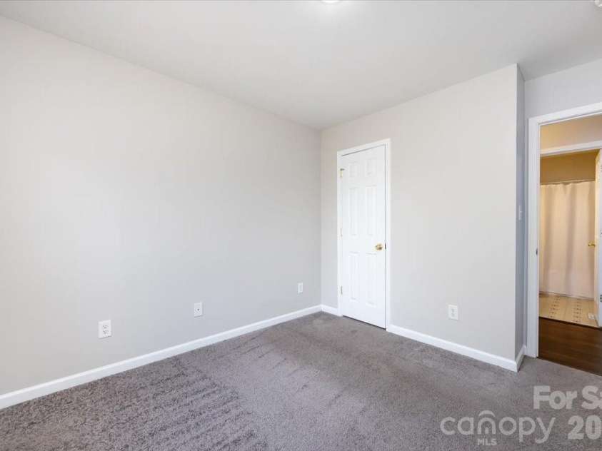 804 Caldwell Street, Belmont, NC 28012.  MLS# CAR4337874, YatesRealty ID 9903. 