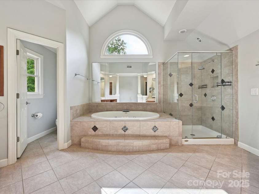 16319 Ashlyn Chase Court, Charlotte, NC 28277.  MLS# CAR4252930, YatesRealty ID 9907. 