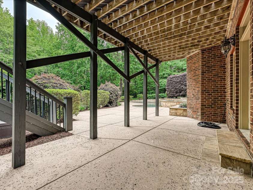 16319 Ashlyn Chase Court, Charlotte, NC 28277.  MLS# CAR4252930, YatesRealty ID 9907. 