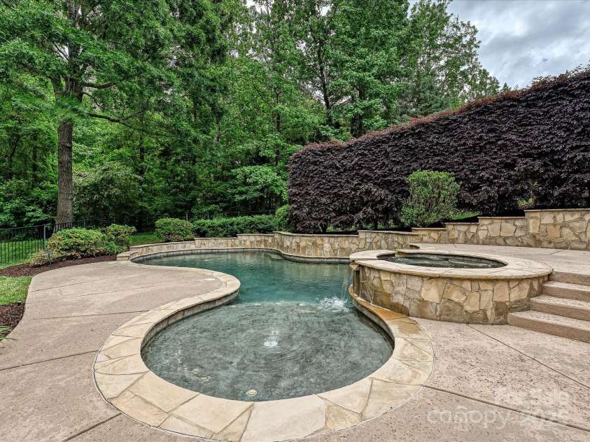 16319 Ashlyn Chase Court, Charlotte, NC 28277.  MLS# CAR4252930, YatesRealty ID 9907. 