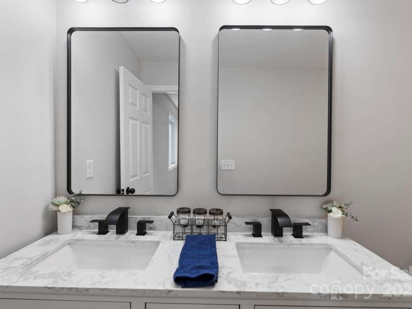 274 Hatley Circle, Concord, NC 28025.  MLS# CAR4309892, YatesRealty ID 991. 