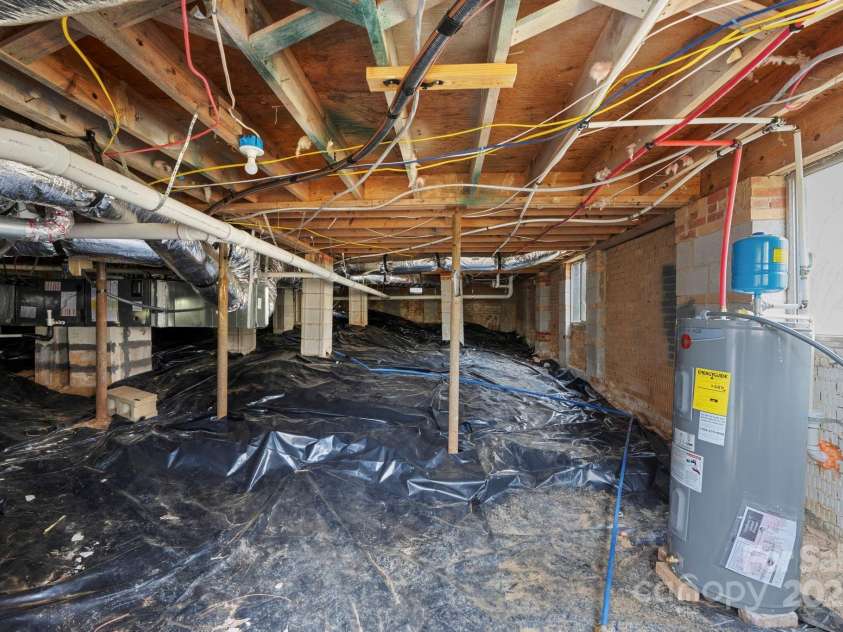 274 Hatley Circle, Concord, NC 28025.  MLS# CAR4309892, YatesRealty ID 991. 