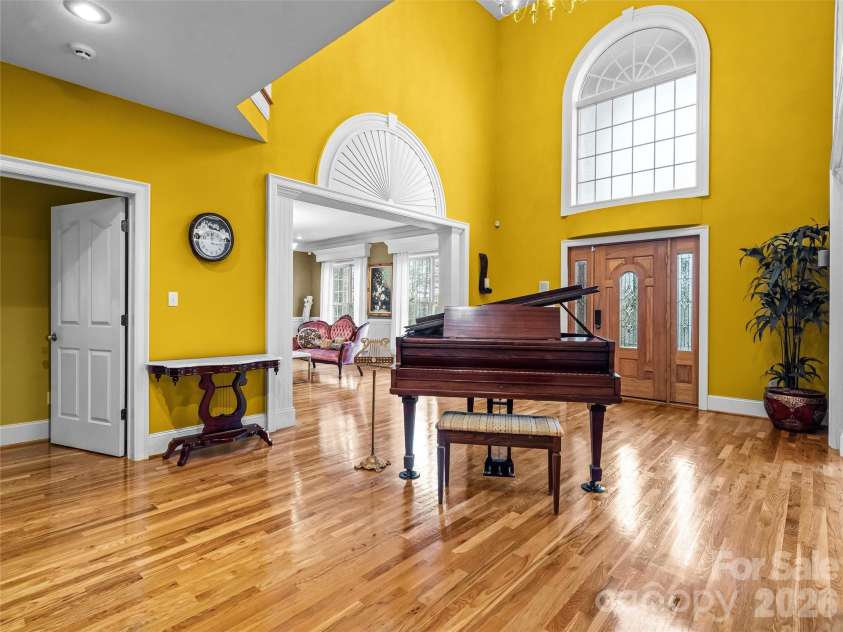 2983 Rockwood Drive, Lenoir, NC 28645.  MLS# CAR4324636, YatesRealty ID 9910. 