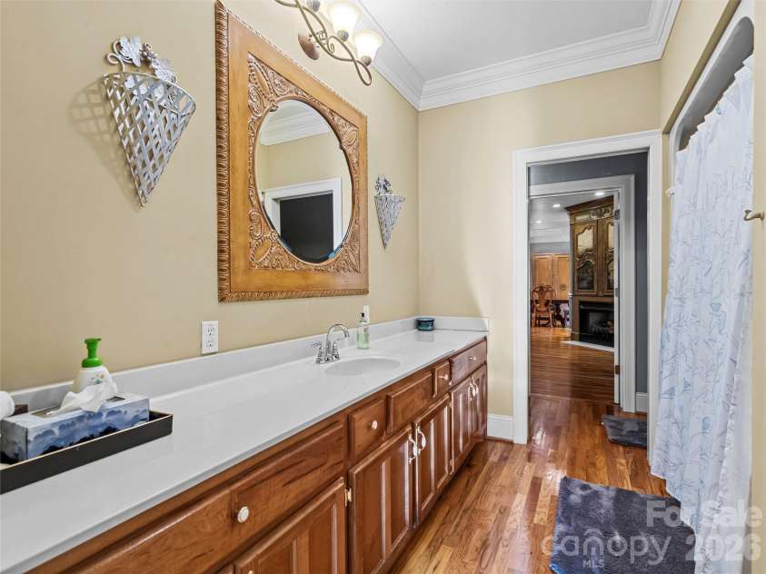 2983 Rockwood Drive, Lenoir, NC 28645.  MLS# CAR4324636, YatesRealty ID 9910. 