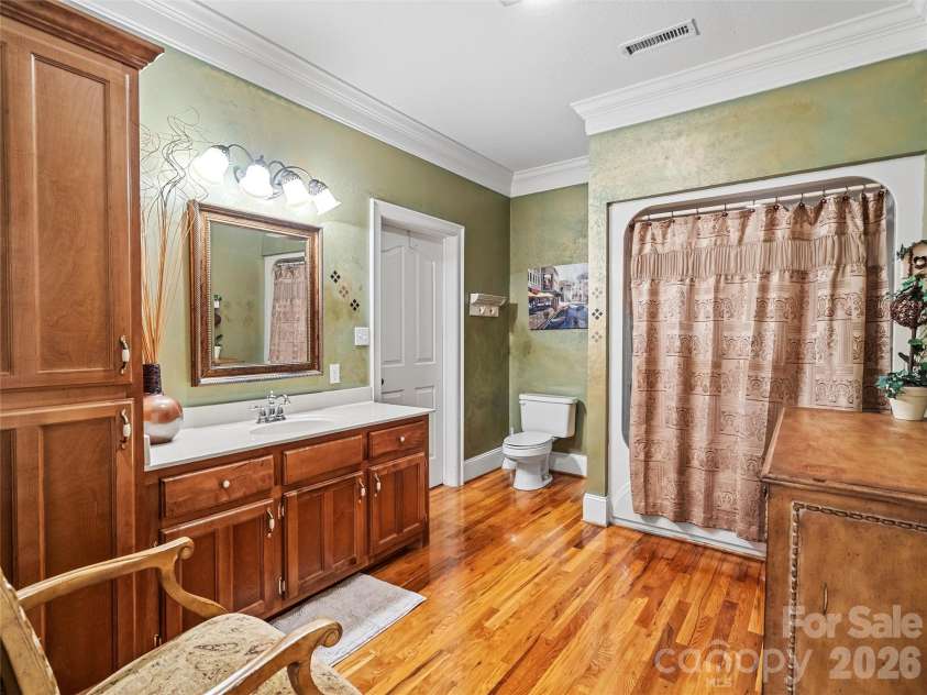 2983 Rockwood Drive, Lenoir, NC 28645.  MLS# CAR4324636, YatesRealty ID 9910. 