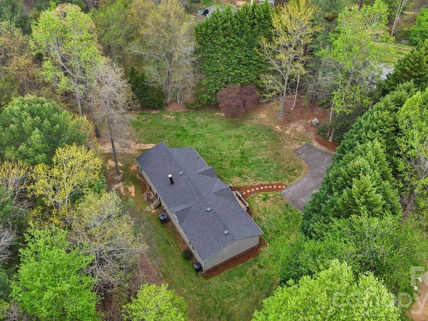 4669 River Trail Lane, Granite Falls, NC 28630.  MLS# CAR4364980, YatesRealty ID 9910. 