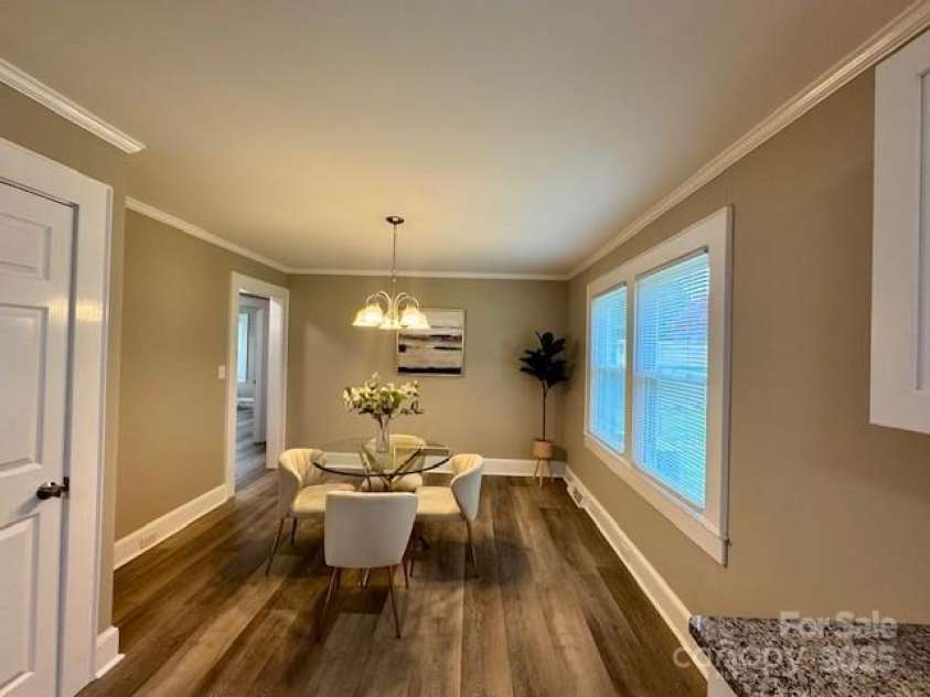 105 Baldwin Avenue, Kannapolis, NC 28083.  MLS# CAR4249404, YatesRealty ID 9912. 