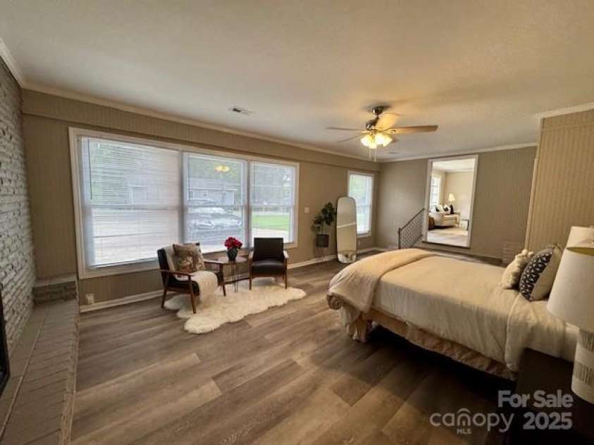 105 Baldwin Avenue, Kannapolis, NC 28083.  MLS# CAR4249404, YatesRealty ID 9912. 