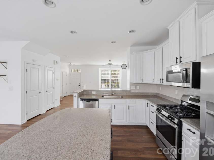 22334 Market Street, Cornelius, NC 28031.  MLS# CAR4363349, YatesRealty ID 9912. 