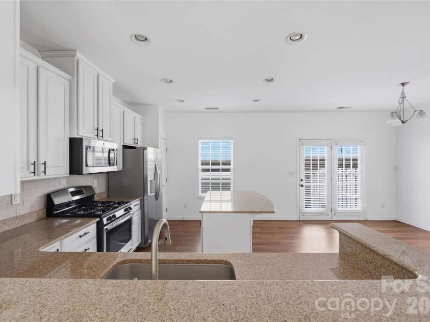 22334 Market Street, Cornelius, NC 28031.  MLS# CAR4363349, YatesRealty ID 9912. 