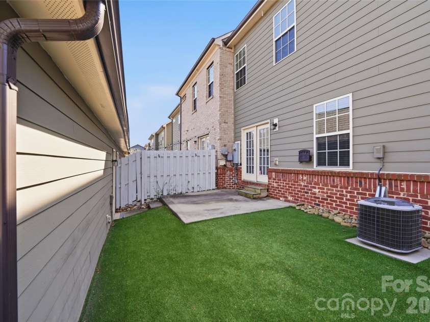 22334 Market Street, Cornelius, NC 28031.  MLS# CAR4363349, YatesRealty ID 9912. 