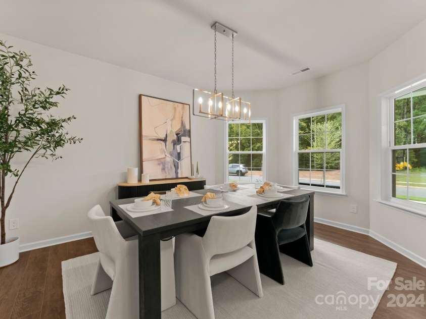 6034 Jepson Court, Charlotte, NC 28214.  MLS# CAR4174368, YatesRealty ID 9915. 