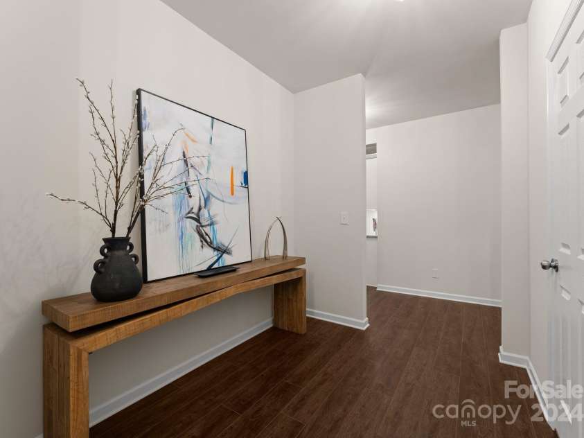 6034 Jepson Court, Charlotte, NC 28214.  MLS# CAR4174368, YatesRealty ID 9915. 