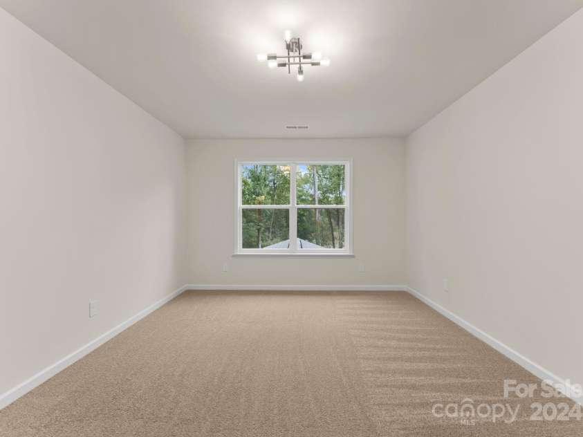 6034 Jepson Court, Charlotte, NC 28214.  MLS# CAR4174368, YatesRealty ID 9915. 