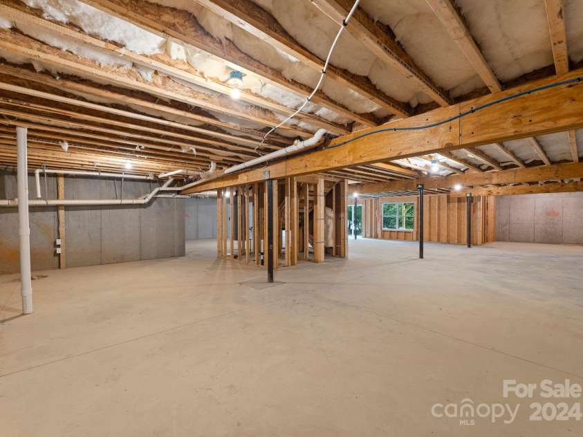 6034 Jepson Court, Charlotte, NC 28214.  MLS# CAR4174368, YatesRealty ID 9915. 
