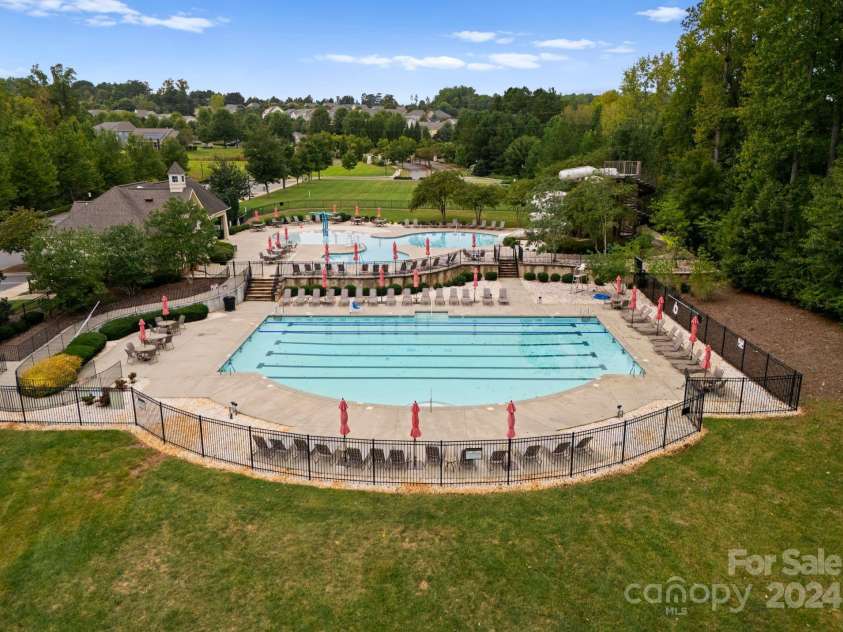 6034 Jepson Court, Charlotte, NC 28214.  MLS# CAR4174368, YatesRealty ID 9915. 