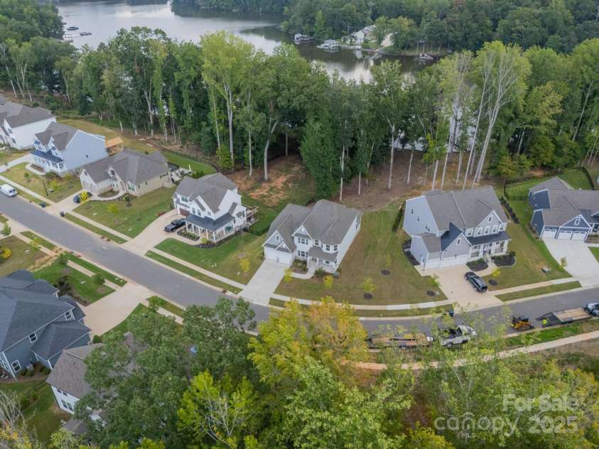 6034 Jepson Court, Charlotte, NC 28214.  MLS# CAR4292167, YatesRealty ID 9915. Aerial view of property
