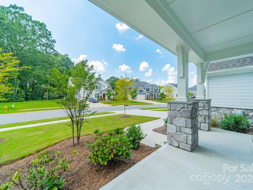 6034 Jepson Court, Charlotte, NC 28214.  MLS# CAR4292167, YatesRealty ID 9915. Covered front porch