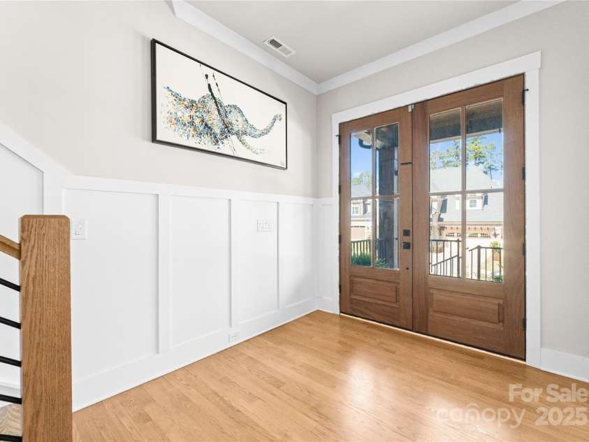 831 Naples Drive, Davidson, NC 28036.  MLS# CAR4220405, YatesRealty ID 9916. 