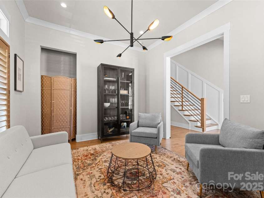 831 Naples Drive, Davidson, NC 28036.  MLS# CAR4297827, YatesRealty ID 9916. 