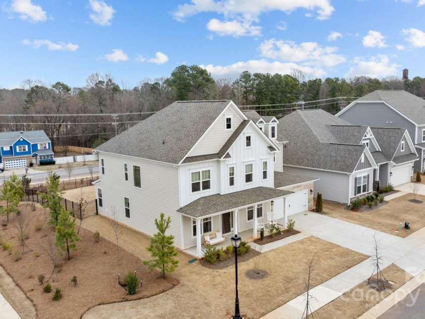 5024 Hillshire Lane, Mint Hill, NC 28227.  MLS# CAR4219937, YatesRealty ID 9917. 