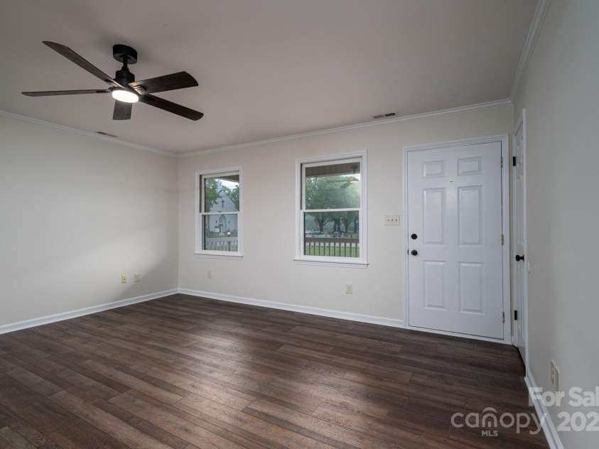 1663 Smyre Farm Road, Newton, NC 28658.  MLS# CAR4243966, YatesRealty ID 9918. 