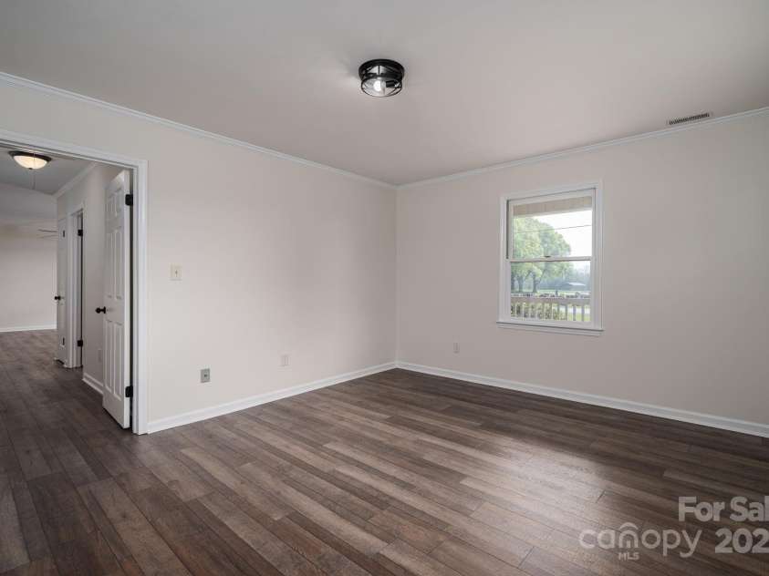 1663 Smyre Farm Road, Newton, NC 28658.  MLS# CAR4243966, YatesRealty ID 9918. 