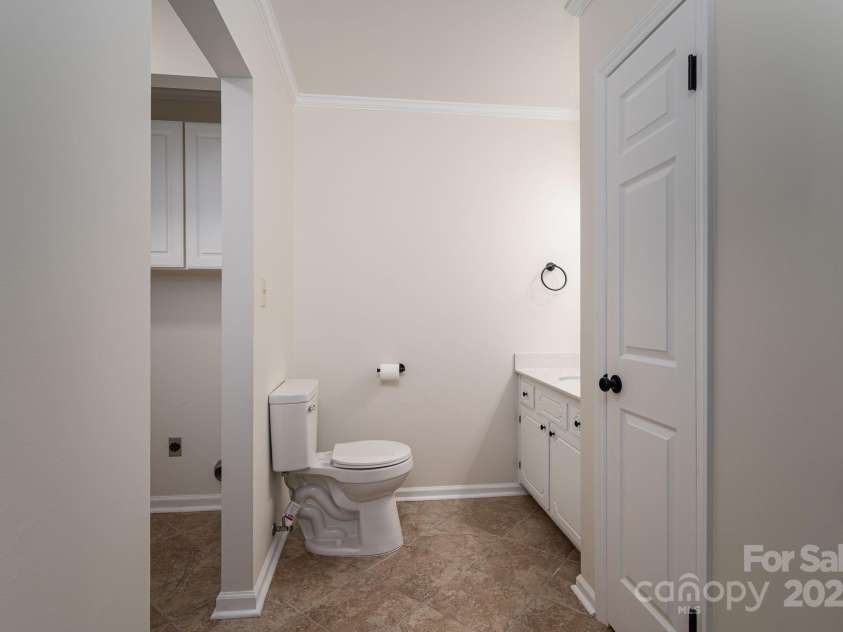 1663 Smyre Farm Road, Newton, NC 28658.  MLS# CAR4243966, YatesRealty ID 9918. 