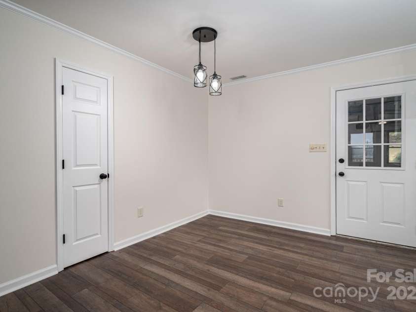 1663 Smyre Farm Road, Newton, NC 28658.  MLS# CAR4243966, YatesRealty ID 9918. 