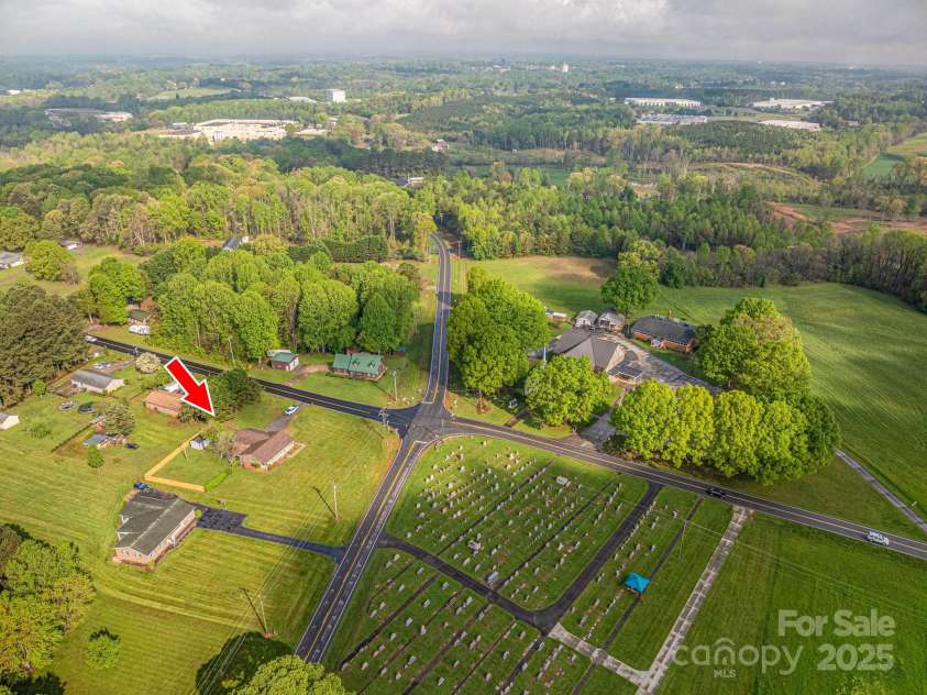 1663 Smyre Farm Road, Newton, NC 28658.  MLS# CAR4243966, YatesRealty ID 9918. 