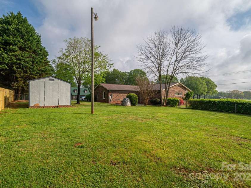 1663 Smyre Farm Road, Newton, NC 28658.  MLS# CAR4243966, YatesRealty ID 9918. 