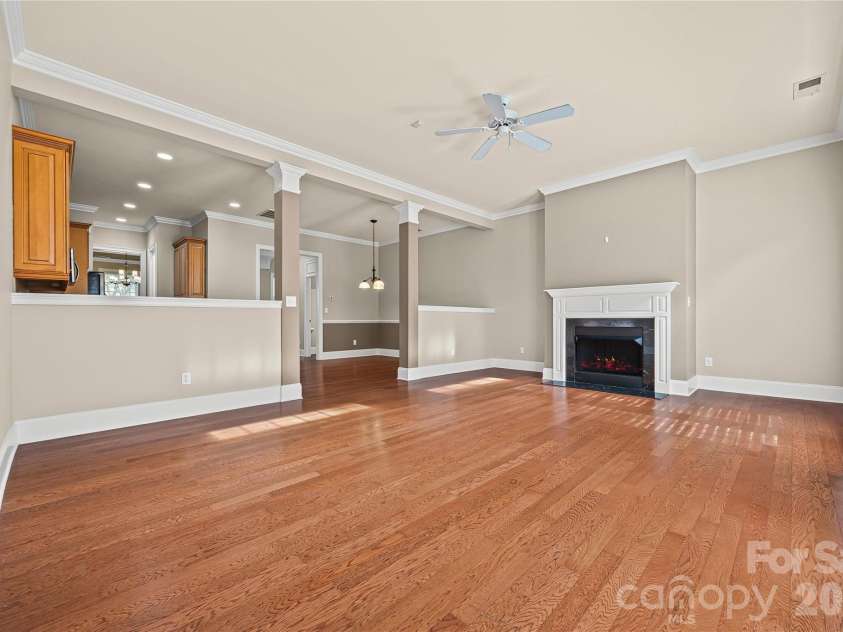 8408 Indigo Row, Charlotte, NC 28277.  MLS# CAR4346123, YatesRealty ID 9918. 