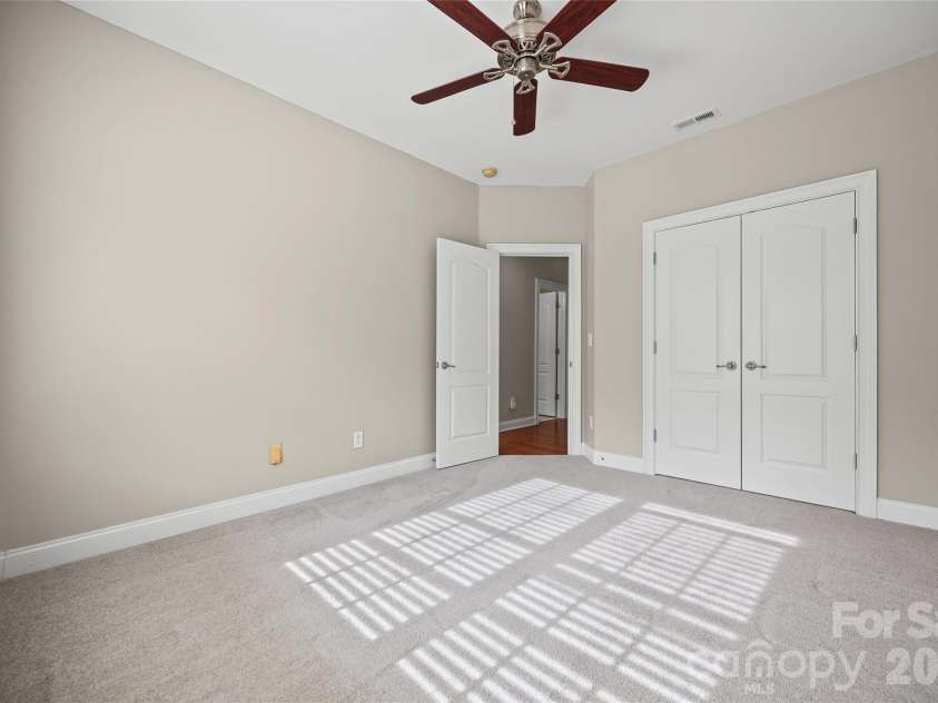 8408 Indigo Row, Charlotte, NC 28277.  MLS# CAR4346123, YatesRealty ID 9918. 
