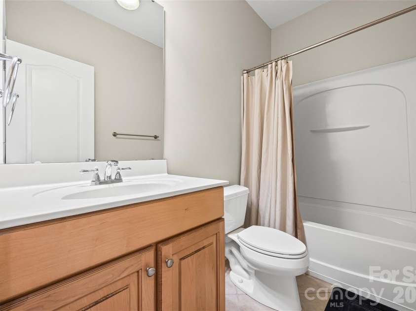 8408 Indigo Row, Charlotte, NC 28277.  MLS# CAR4346123, YatesRealty ID 9918. 
