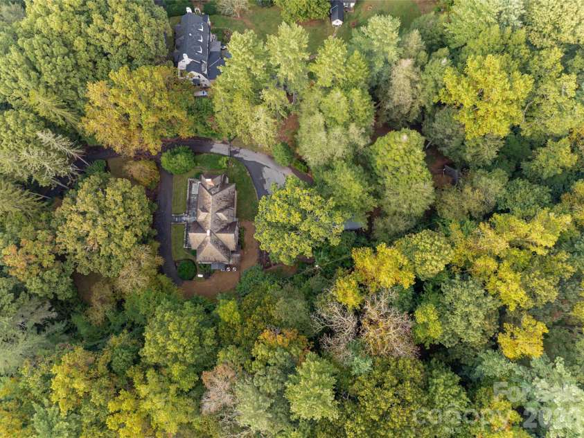 30 Cedarcliff Road, Asheville, NC 28803.  MLS# CAR4358152, YatesRealty ID 9919. 