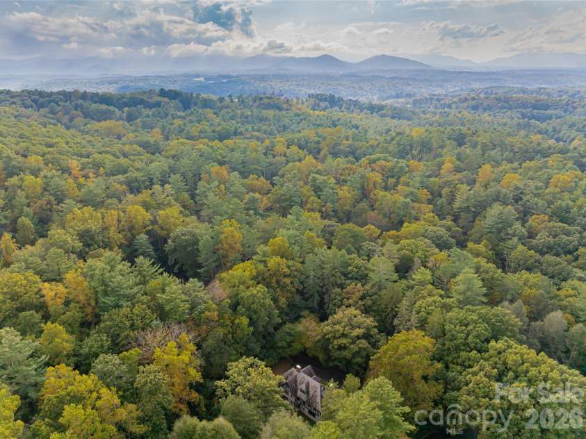 30 Cedarcliff Road, Asheville, NC 28803.  MLS# CAR4358152, YatesRealty ID 9919. 