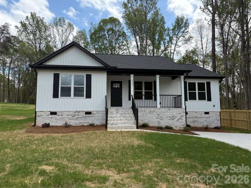 5051 Macon Street, Kannapolis, NC 28081.  MLS# CAR4363260, YatesRealty ID 9920. 