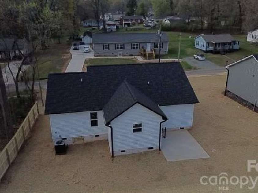 5051 Macon Street, Kannapolis, NC 28081.  MLS# CAR4363260, YatesRealty ID 9920. 