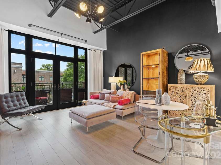 720 Governor Morrison Street, Charlotte, NC 28211.  MLS# CAR4267884, YatesRealty ID 9920. 