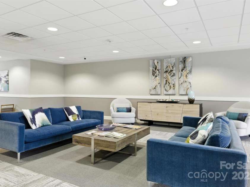 720 Governor Morrison Street, Charlotte, NC 28211.  MLS# CAR4267884, YatesRealty ID 9920. 