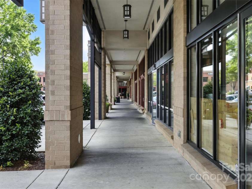 720 Governor Morrison Street, Charlotte, NC 28211.  MLS# CAR4267884, YatesRealty ID 9920. 