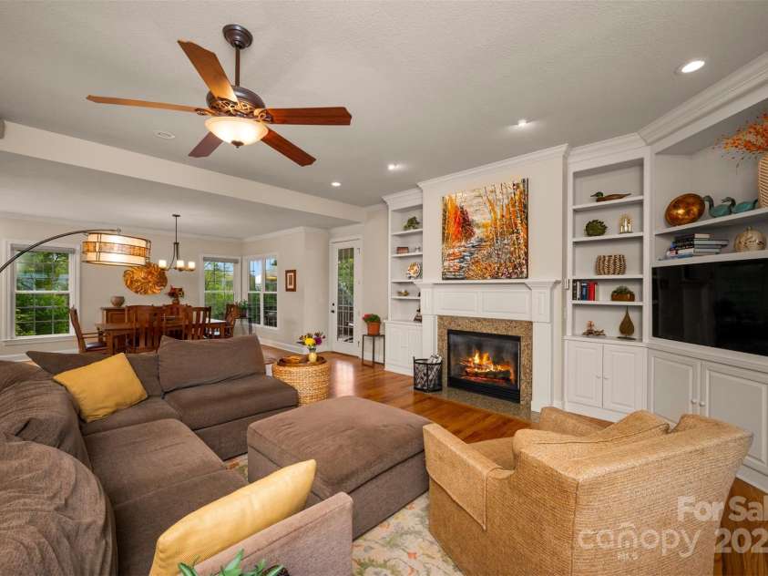 460 Dave Sims Road, Rutherfordton, NC 28139.  MLS# CAR4245147, YatesRealty ID 9921. Great Room