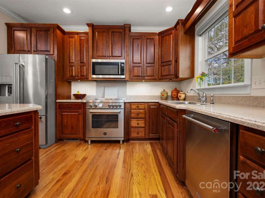 460 Dave Sims Road, Rutherfordton, NC 28139.  MLS# CAR4245147, YatesRealty ID 9921. Kitchen