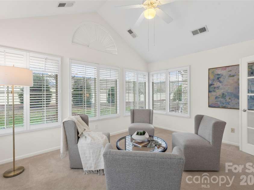 2444 Coltsview Lane, Matthews, NC 28105.  MLS# CAR4350705, YatesRealty ID 9922. 