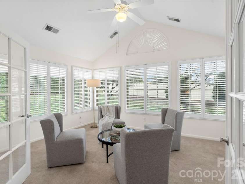 2444 Coltsview Lane, Matthews, NC 28105.  MLS# CAR4350705, YatesRealty ID 9922. 