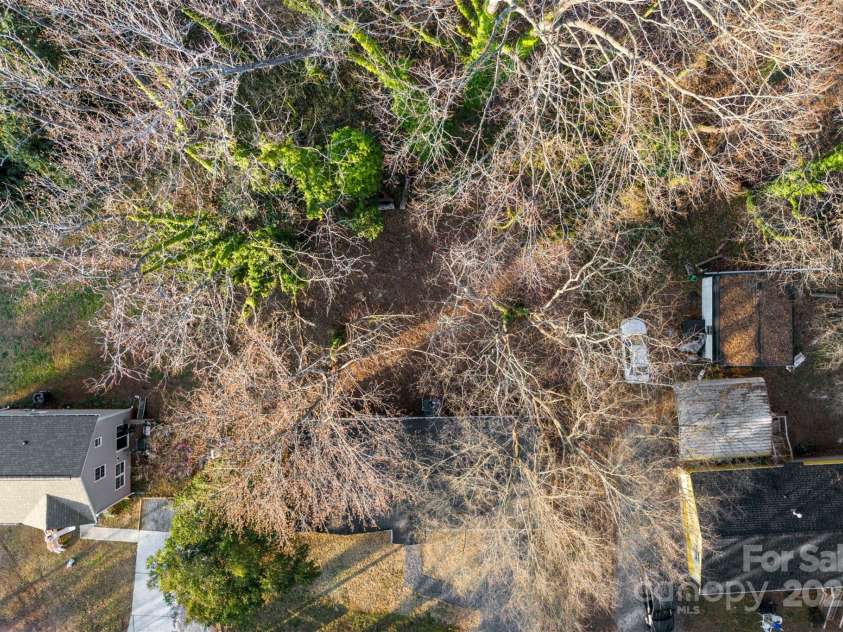2706 Booker Street, Gastonia, NC 28054.  MLS# CAR4281899, YatesRealty ID 9922. 